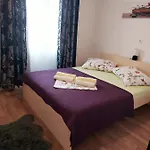 Luana *