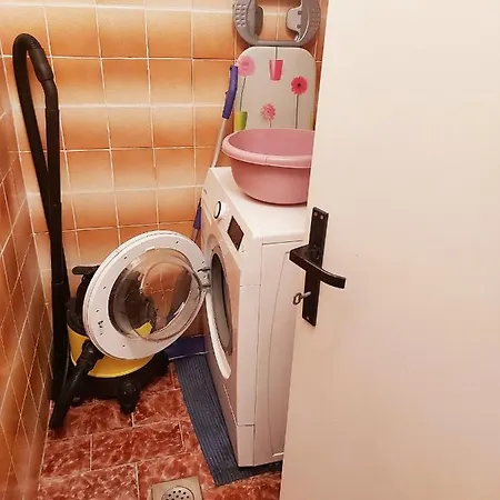 Luana Apartment Kampor