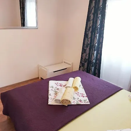 Luana Apartament *