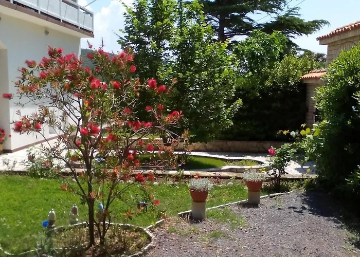Luana Apartment