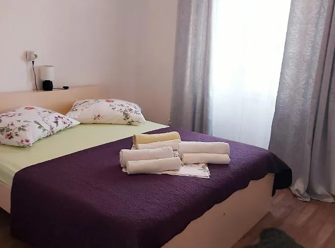 Apartment Luana